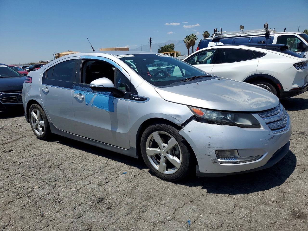2014 CHEV VOLT