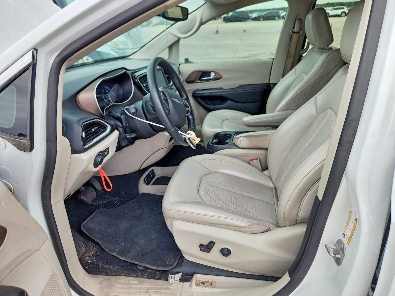 2021 CHRYSLER MINIVAN