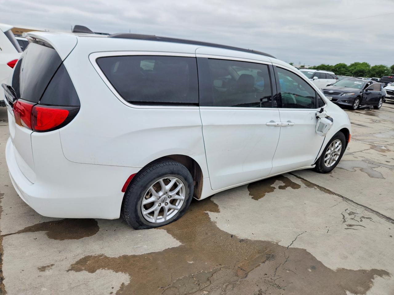 2021 CHRYSLER MINIVAN