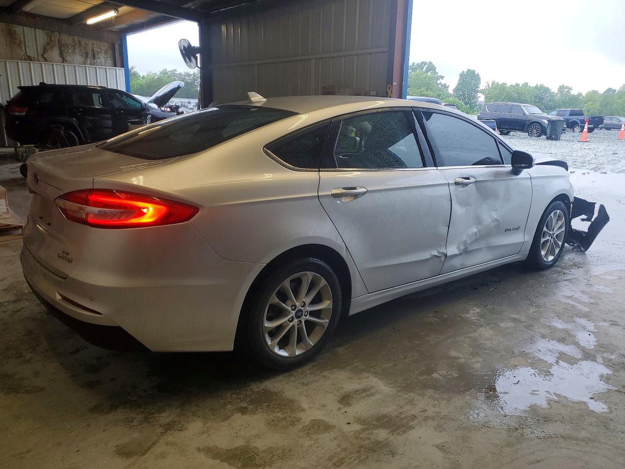 2019 FORD FUSION