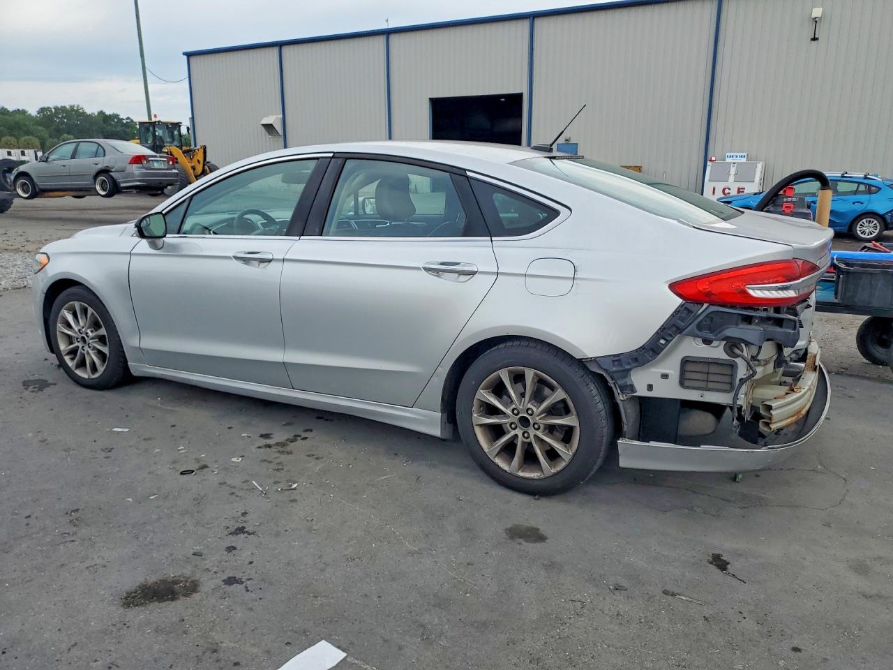 2017 FORD FUSION
