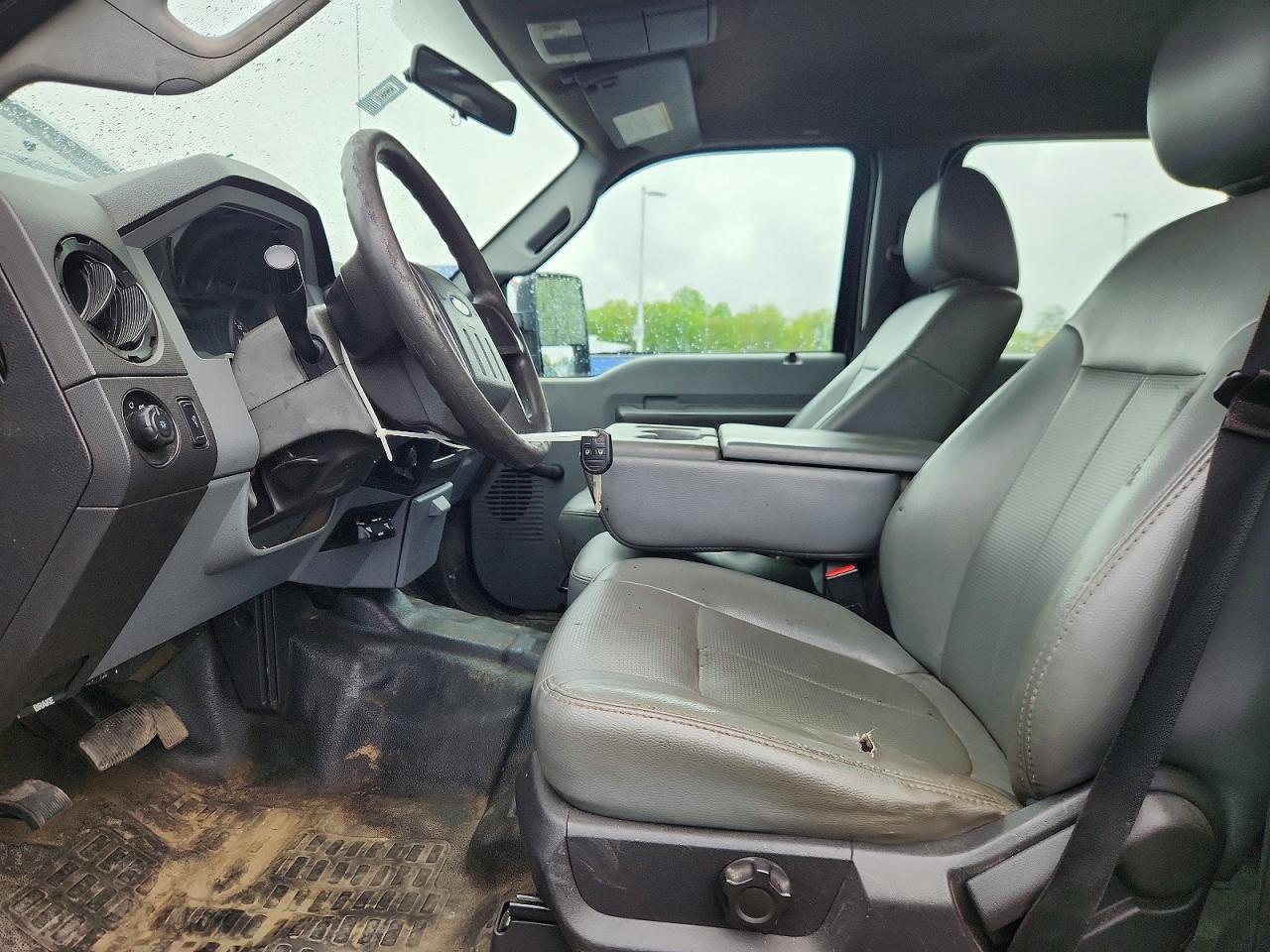 2012 FORD F350