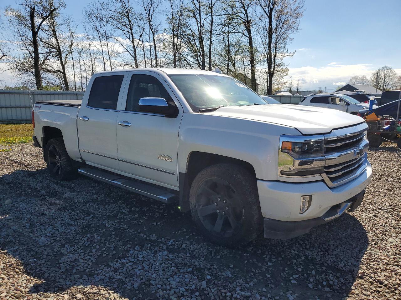 2017 CHEVROLET SILVERADO