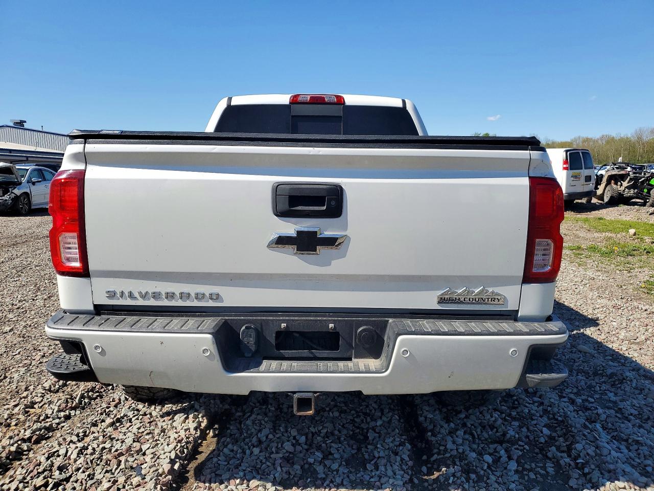 2017 CHEVROLET SILVERADO