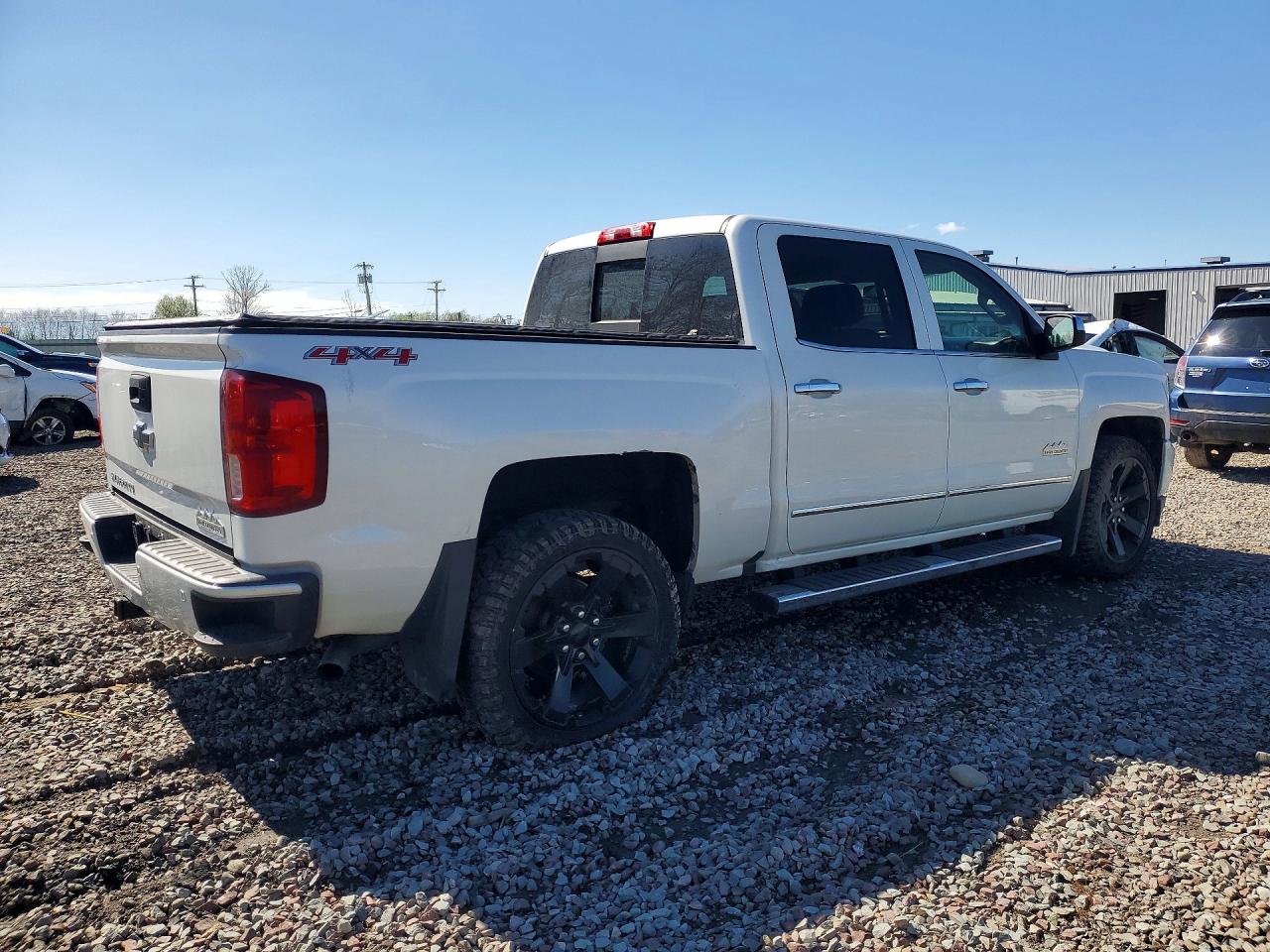 2017 CHEVROLET SILVERADO
