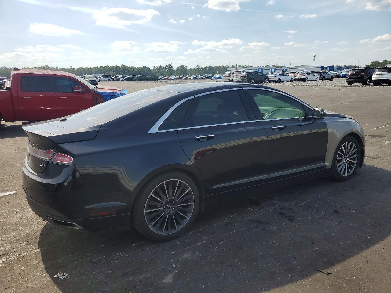 2016 LINCOLN MKZ