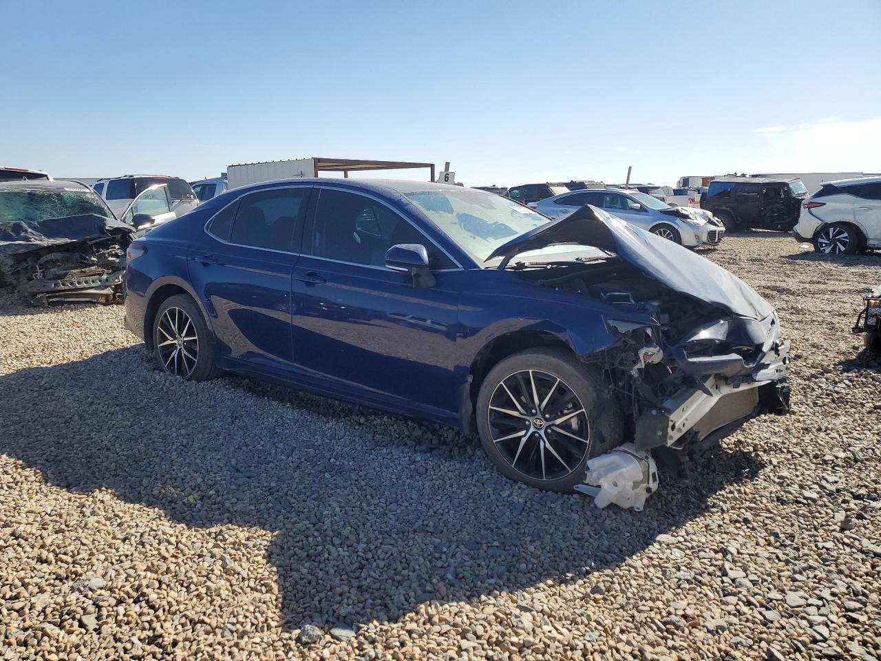 2024 TOYOTA CAMRY