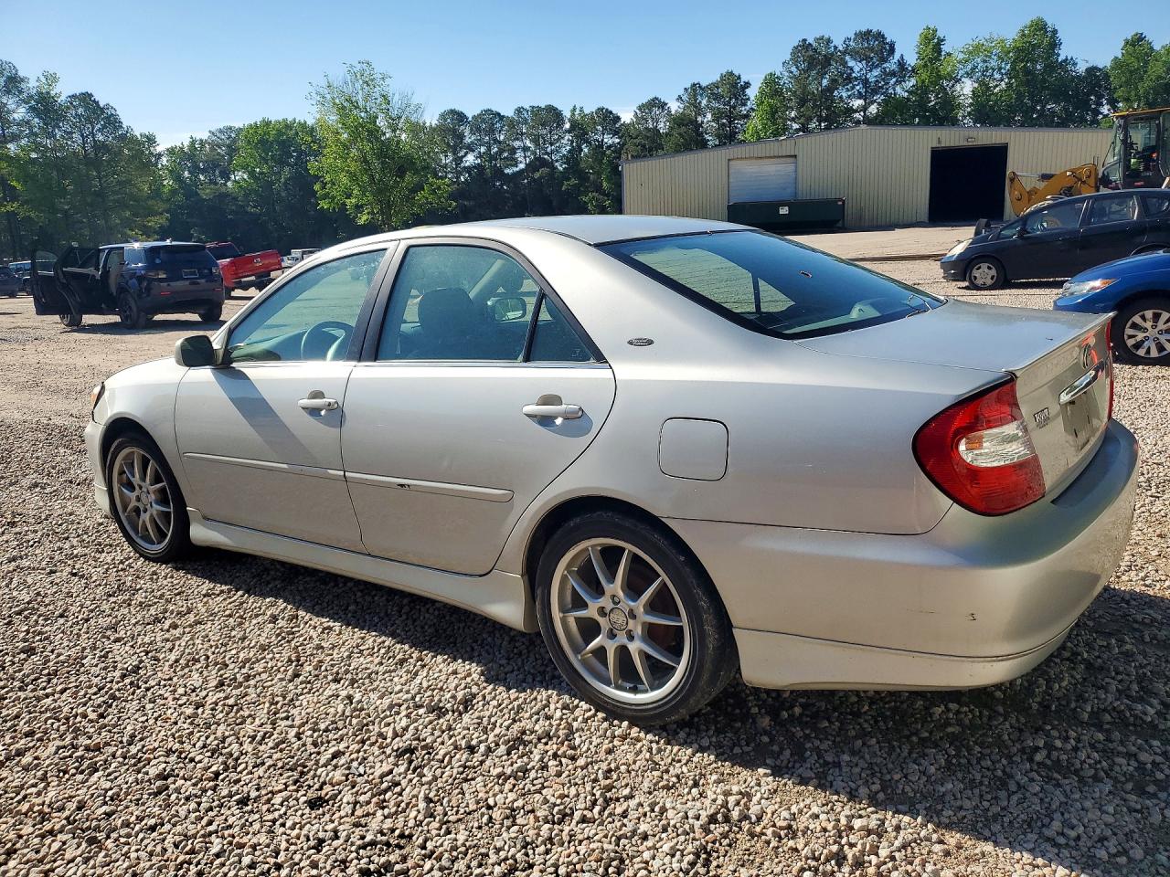 2004 TOYOTA CAMRY