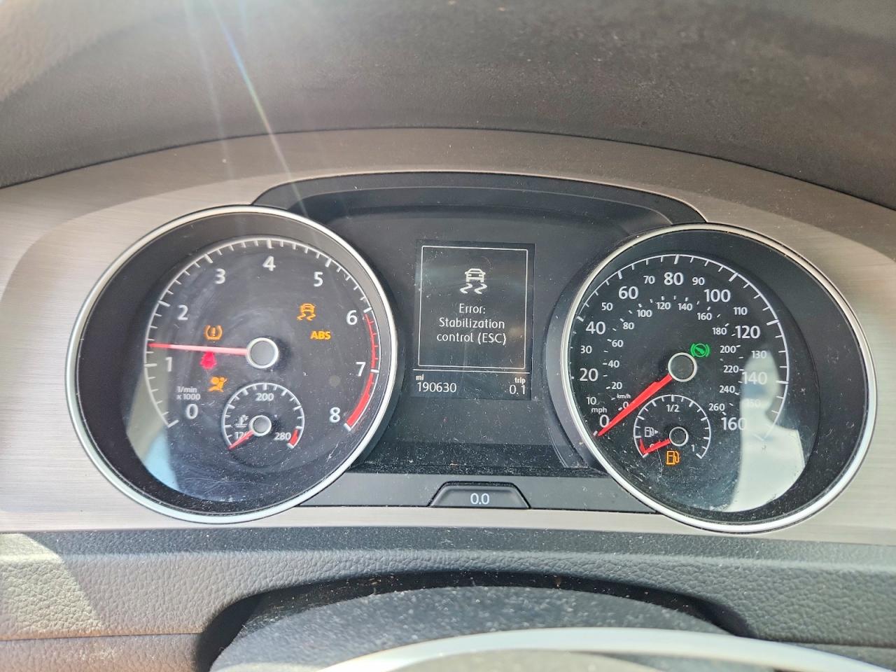 2015 VOLKSWAGEN GOLF