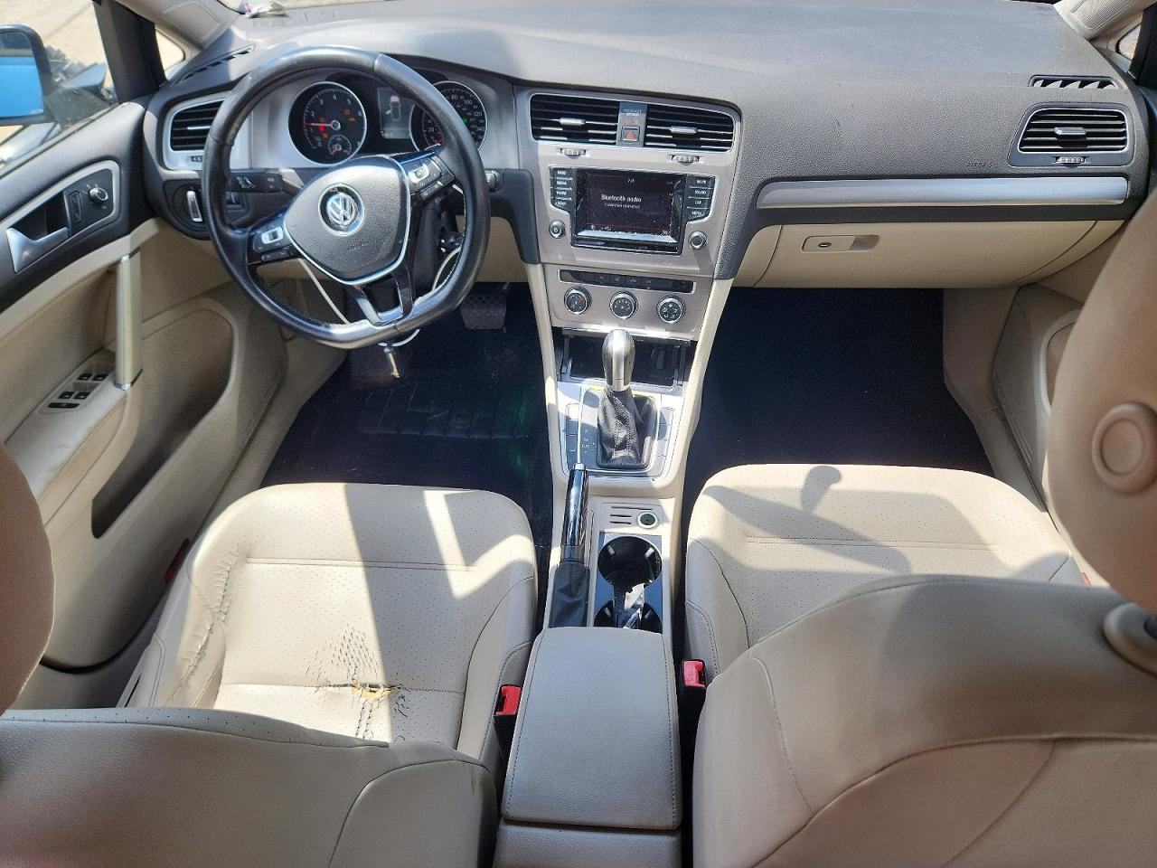 2015 VOLKSWAGEN GOLF