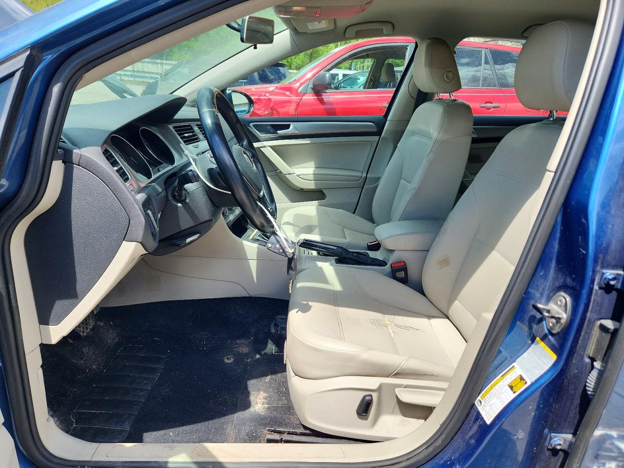 2015 VOLKSWAGEN GOLF