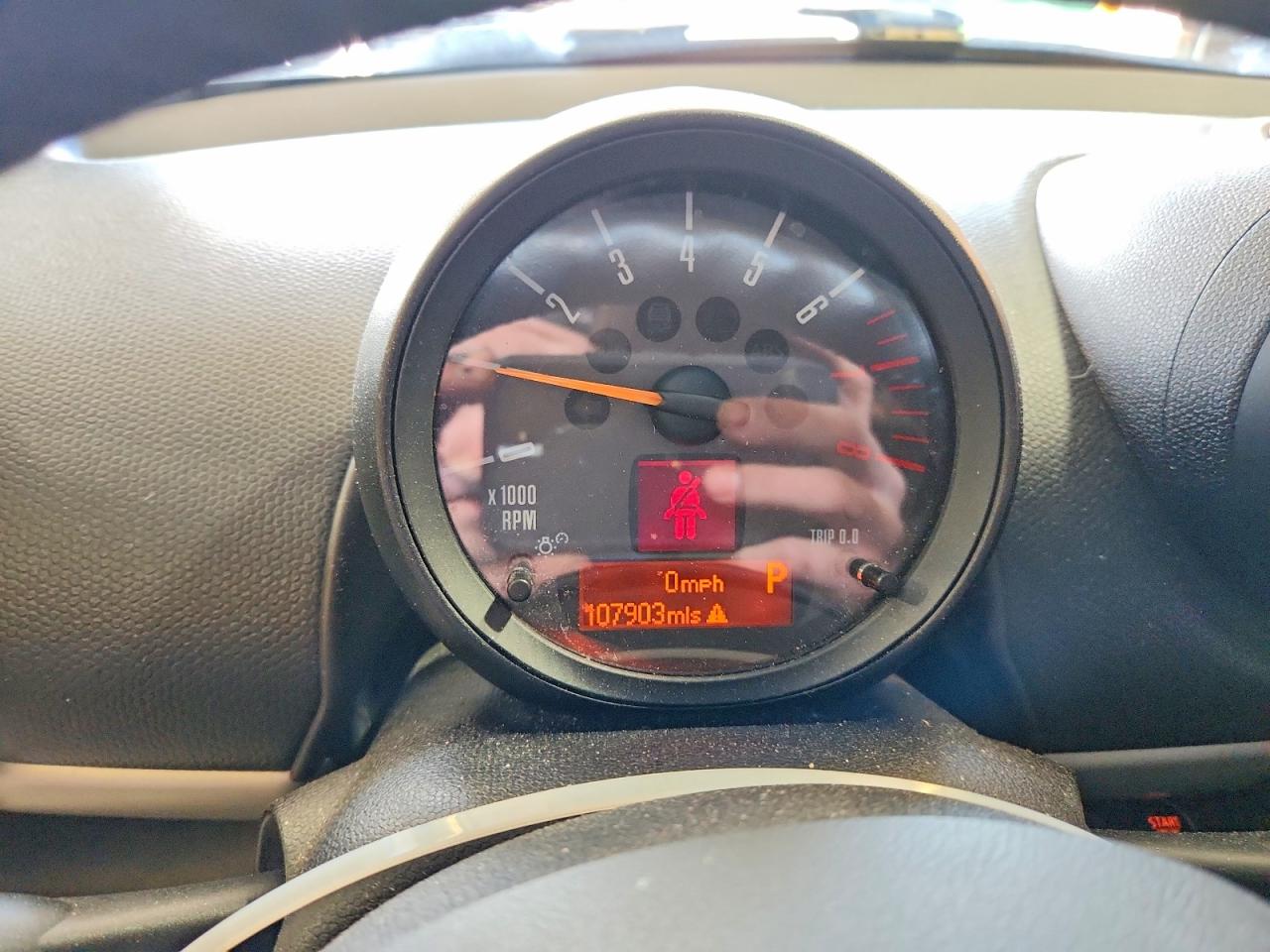 2016 MINI COOPER