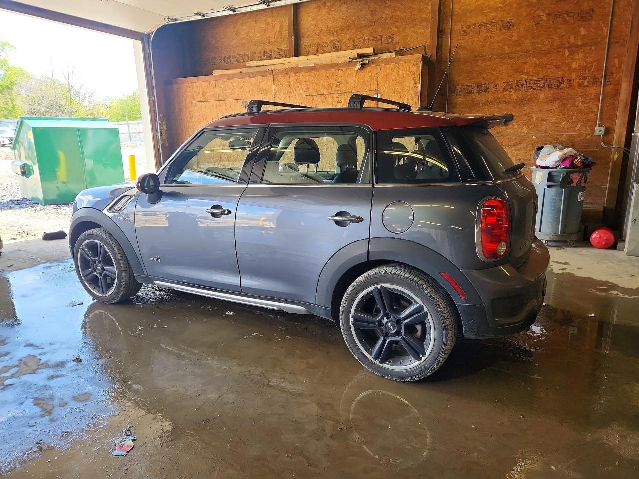 2016 MINI COOPER