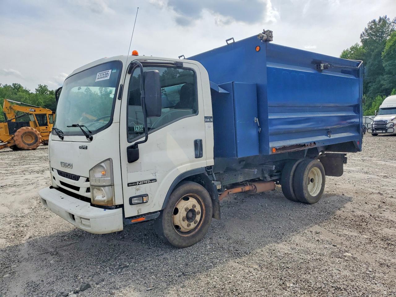 2018 ISUZU NPR
