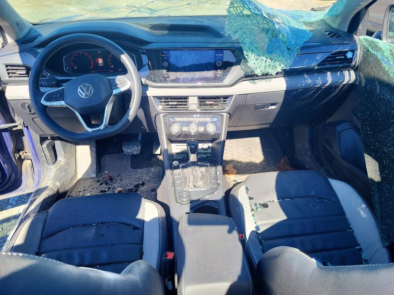 2023 VOLKSWAGEN TAOS SEL