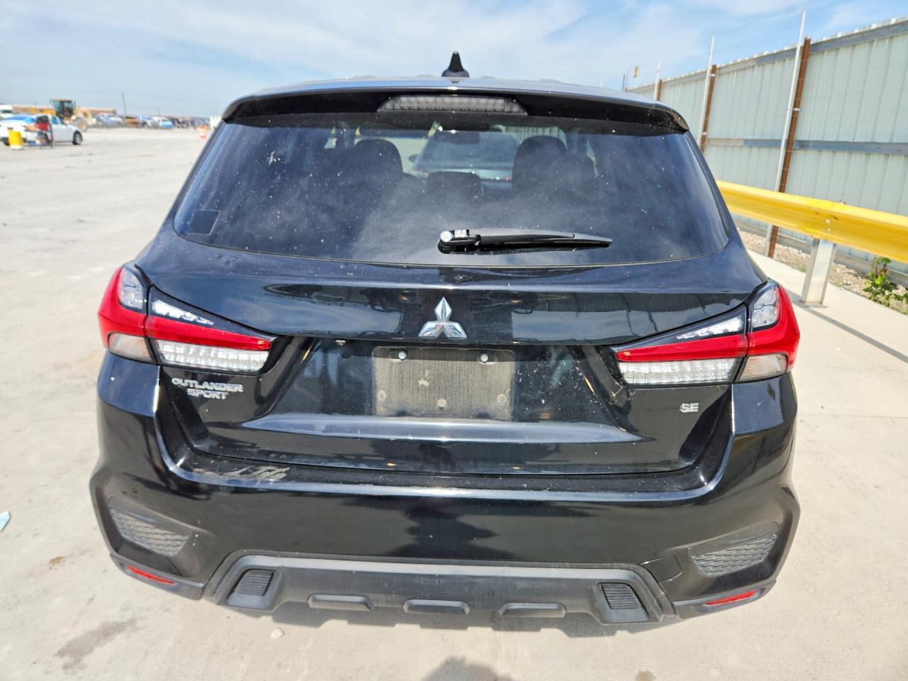 2021 MITSUBISHI OUTLANDER