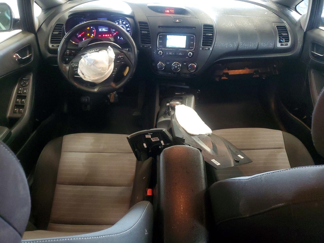 2016 KIA FORTE