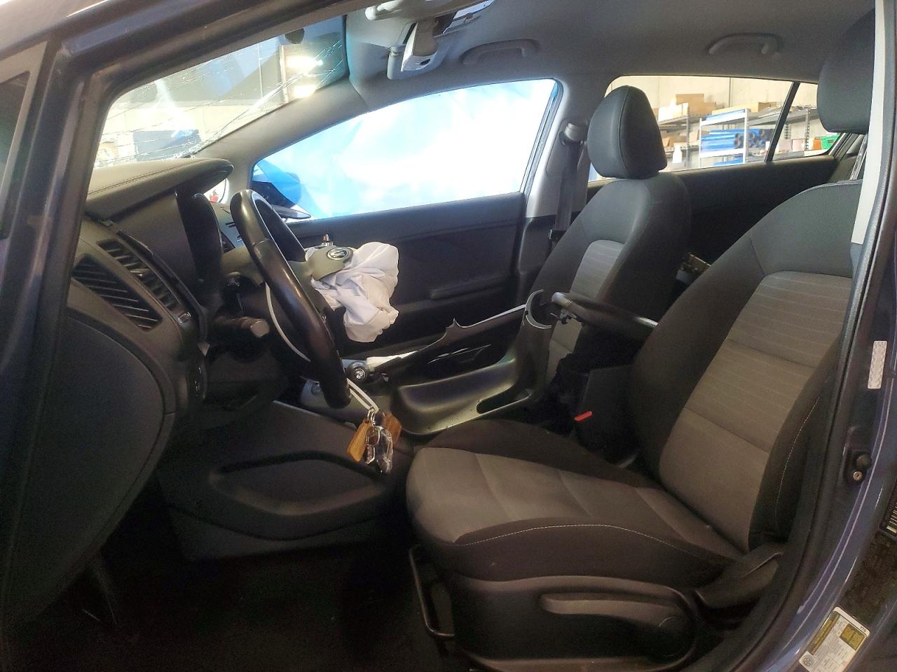 2016 KIA FORTE