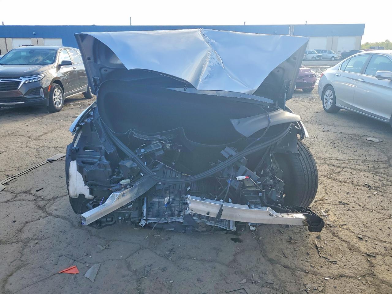 2025 TESLA MODEL X