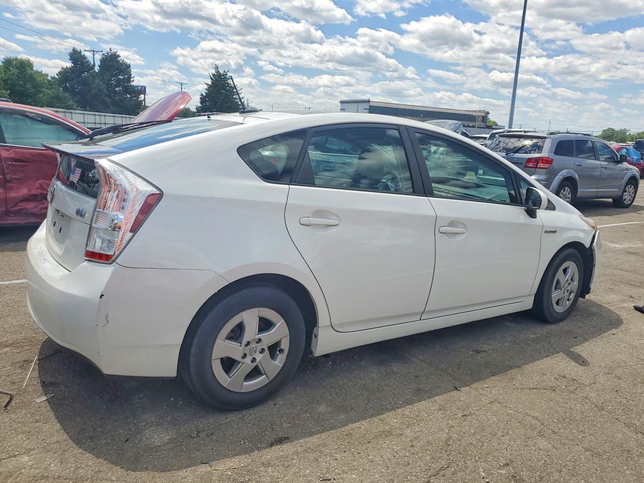 2010 TOYOTA PRIUS