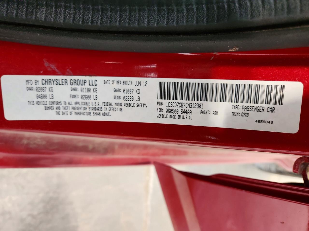 2012 DODGE AVENGER