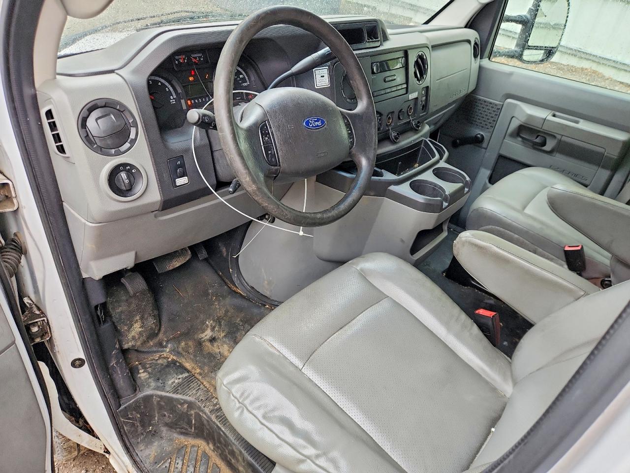 2017 FORD ECONOLINE