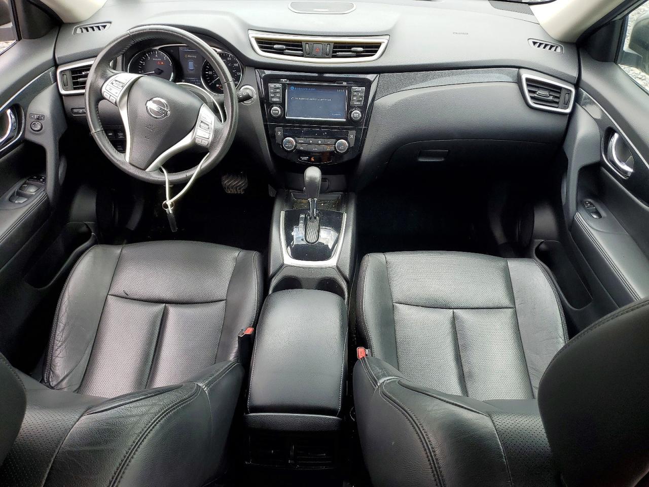 2015 NISSAN ROGUE