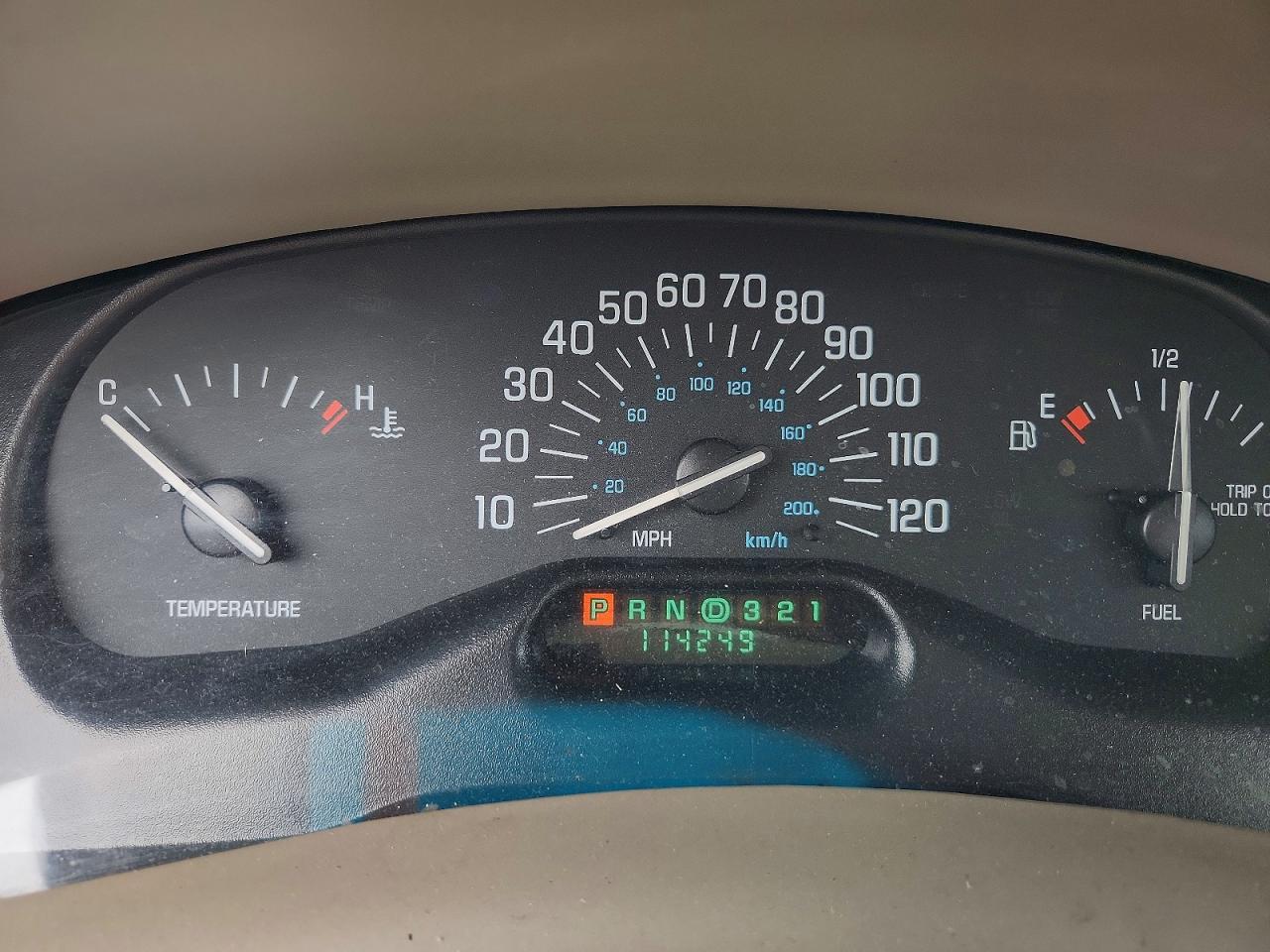2005 BUICK CENTURY