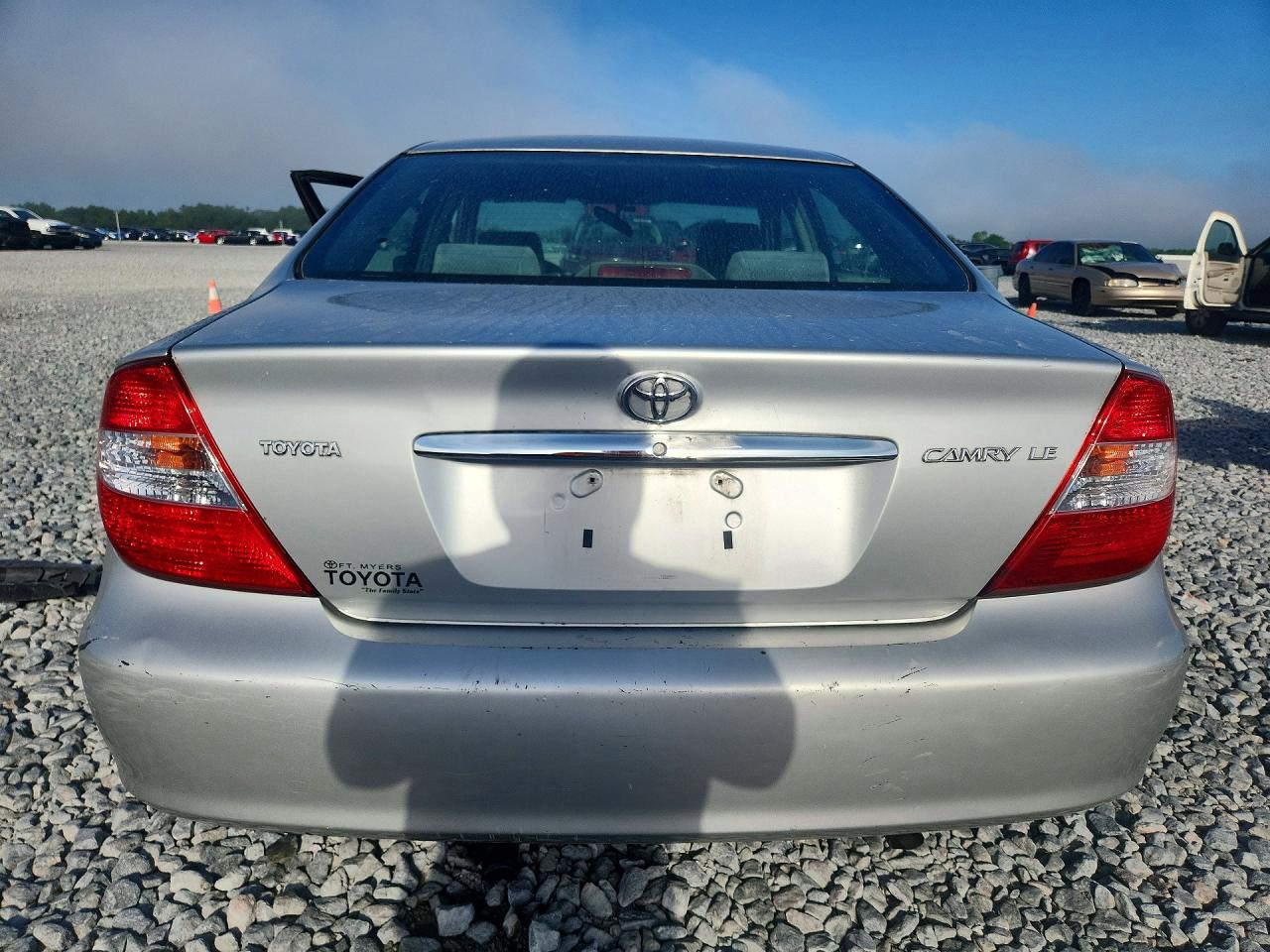 2002 TOYOTA CAMRY