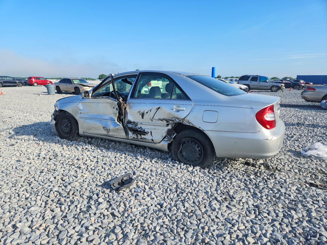 2002 TOYOTA CAMRY