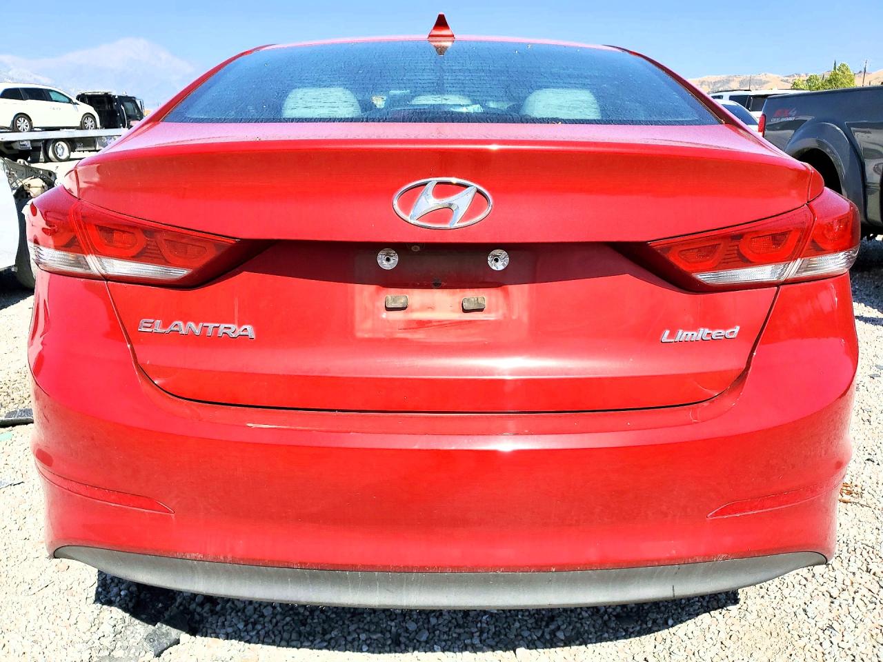 2017 HYUNDAI ELANTRA