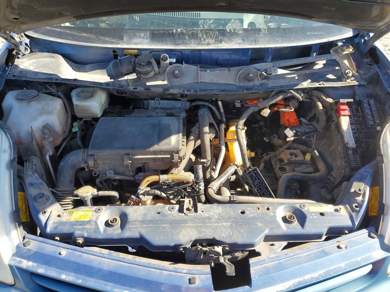 2004 TOYOTA PRIUS