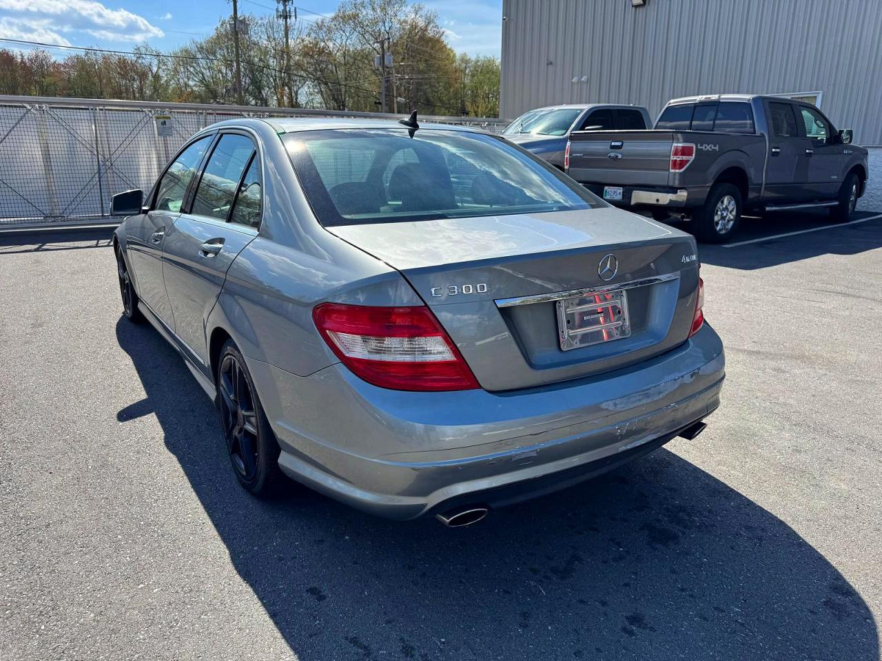 2010 MERCEDES-BENZ C-CLASS