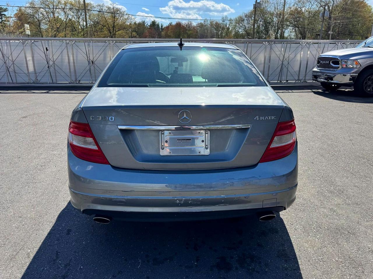2010 MERCEDES-BENZ C-CLASS
