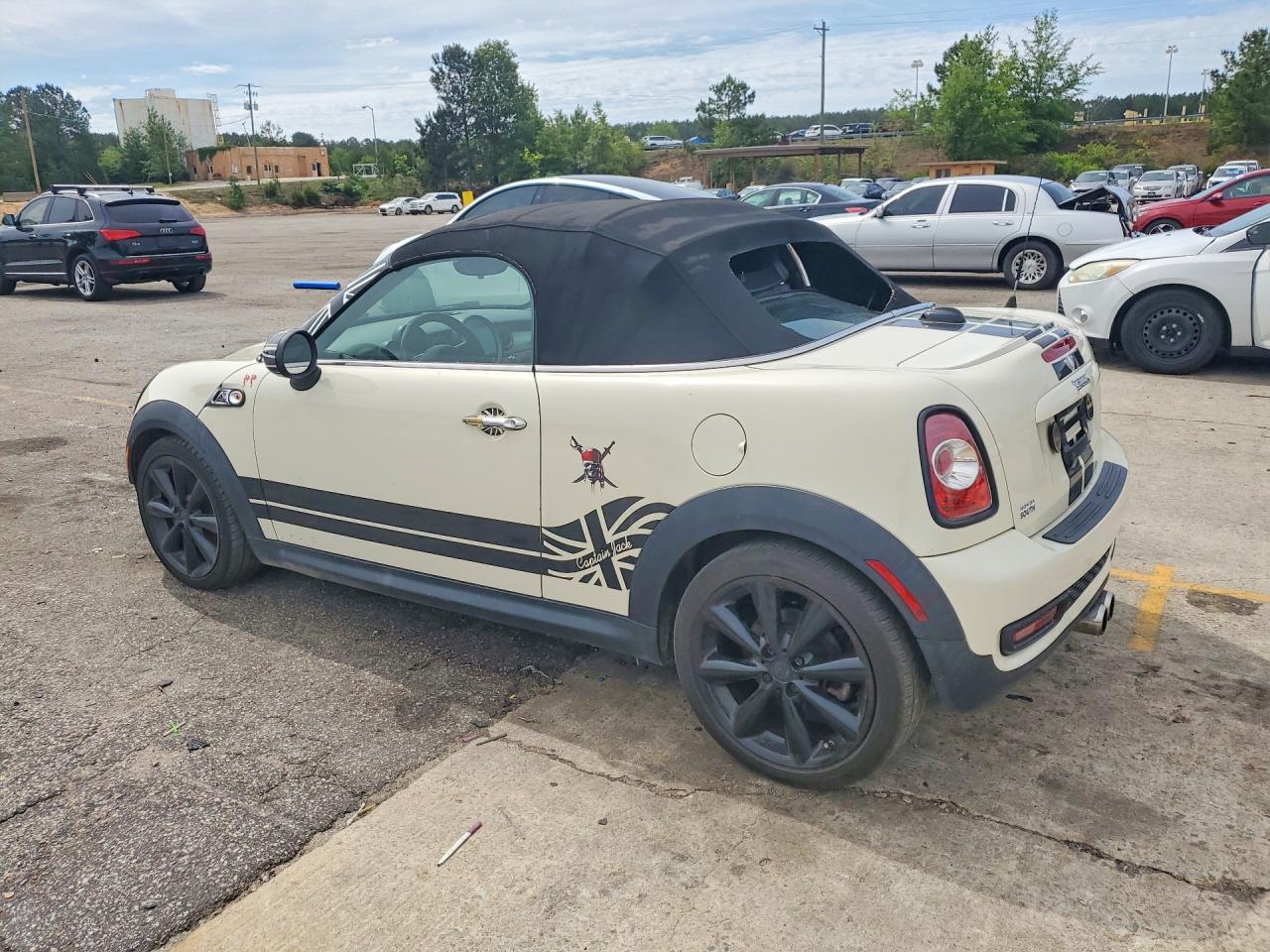 2015 MINI COOPER