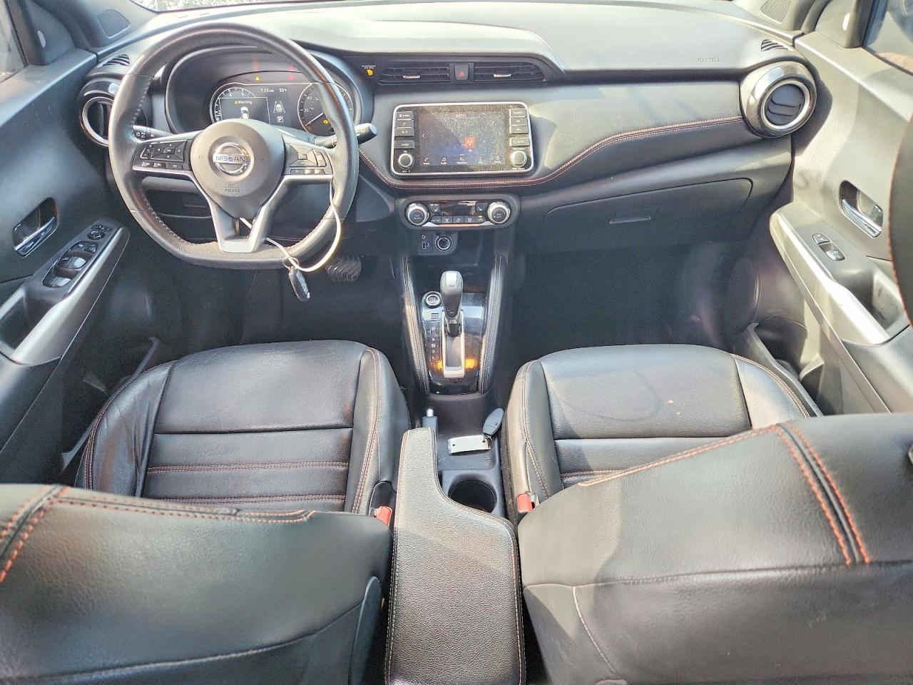 2020 NISSAN KICKS
