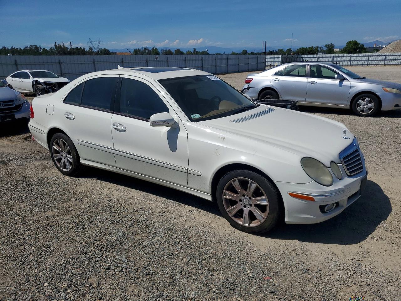 2009 MERCEDES-BENZ E-CLASS