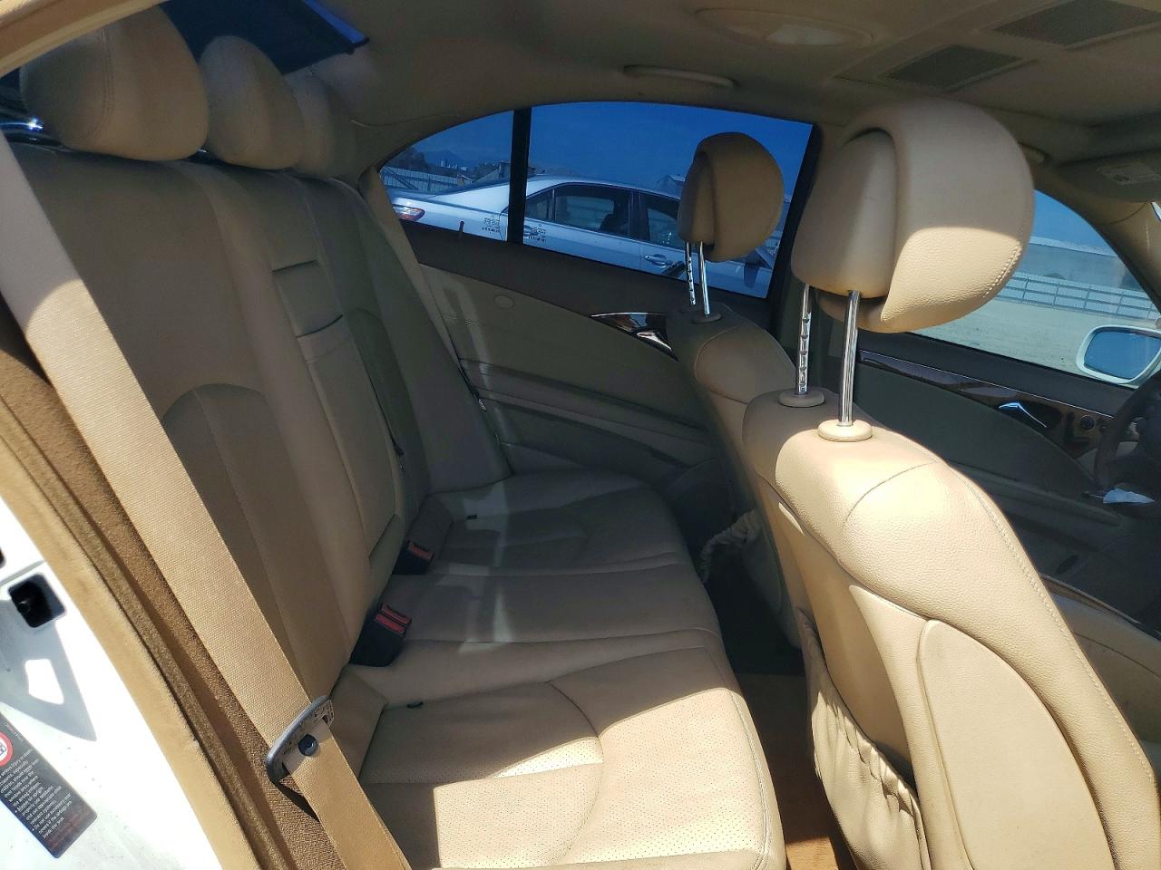 2009 MERCEDES-BENZ E-CLASS