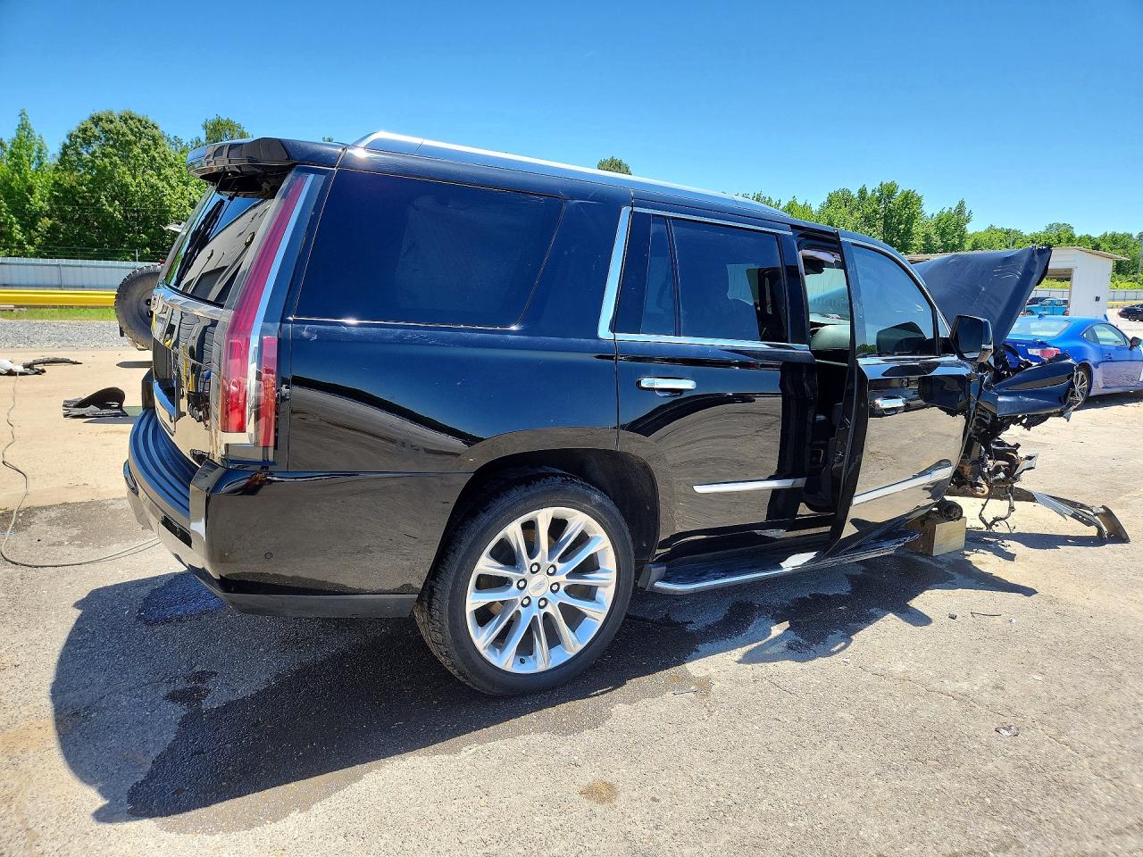 2019 CADILLAC ESCALADE