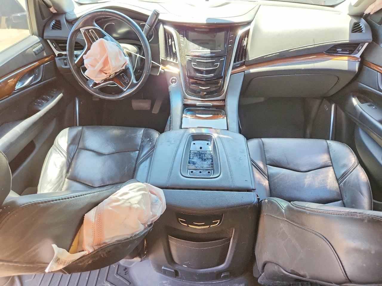 2019 CADILLAC ESCALADE