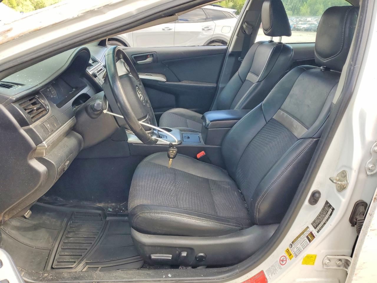 2014 TOYOTA CAMRY