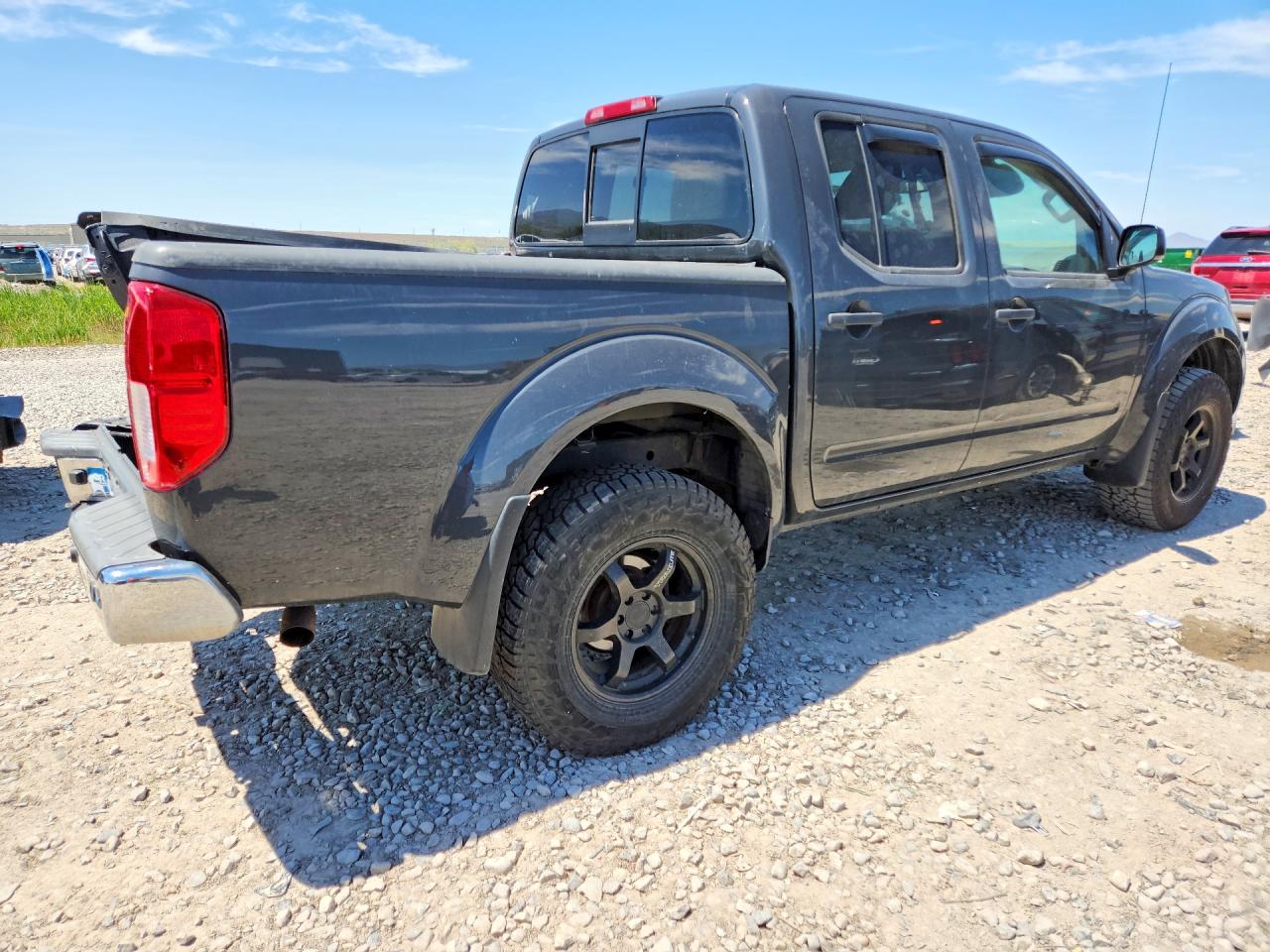 2014 NISSAN FRONTIER
