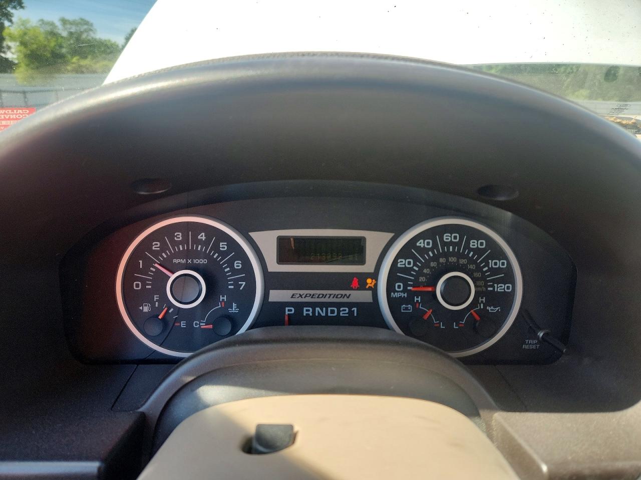 2005 FORD EXPEDITION