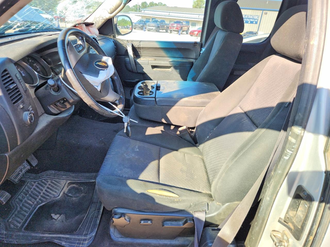 2011 CHEVROLET SILVERADO