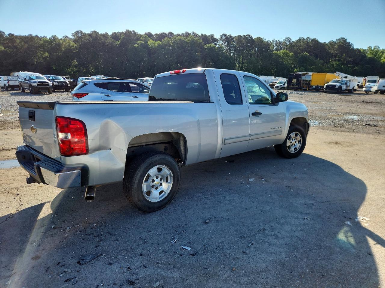 2011 CHEVROLET SILVERADO