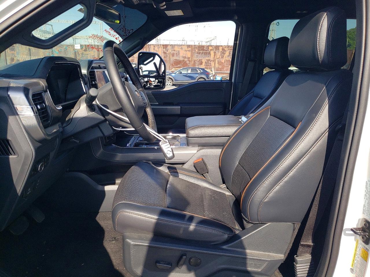 2025 FORD F150