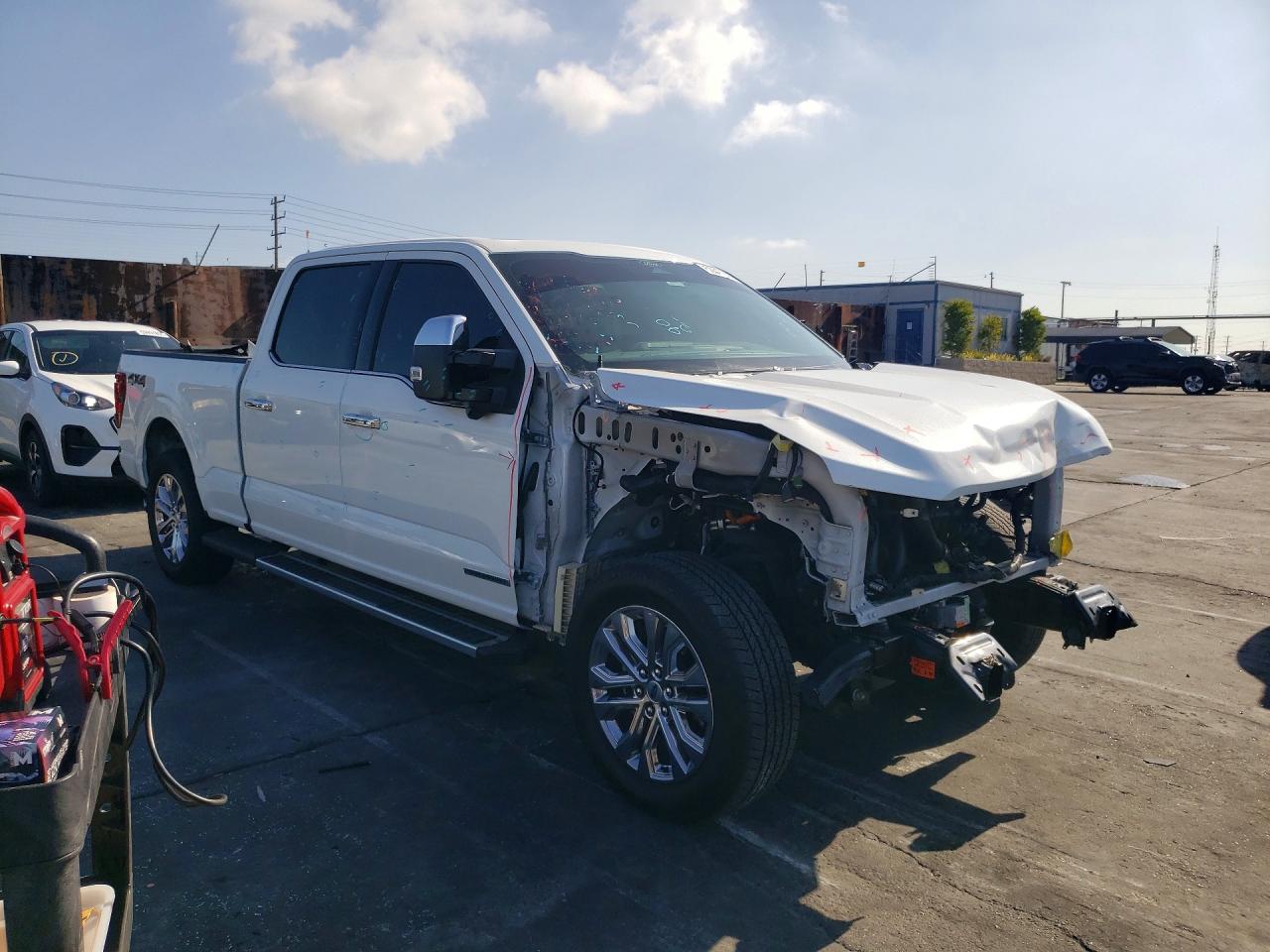 2025 FORD F150