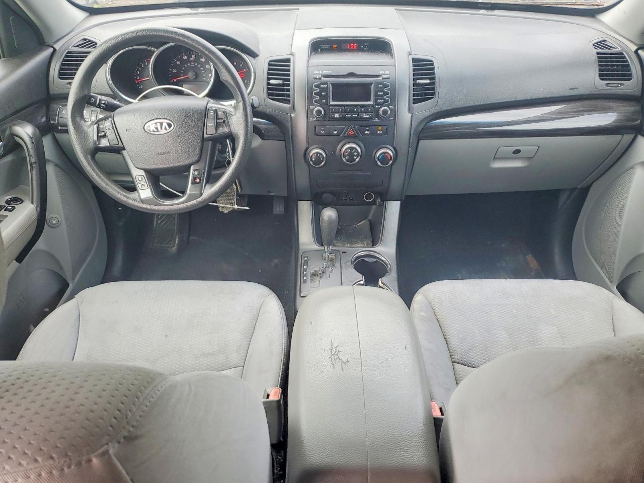 2011 KIA SORENTO