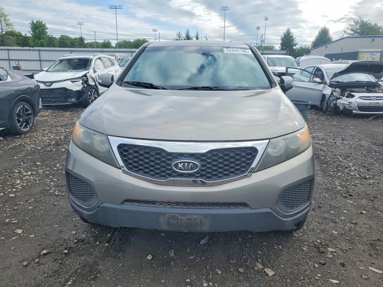 2011 KIA SORENTO