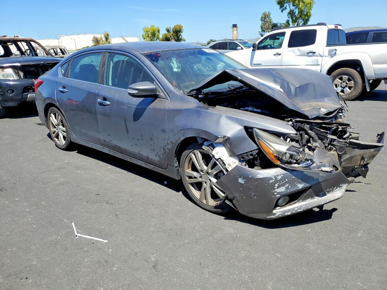 2017 NISSAN ALTIMA